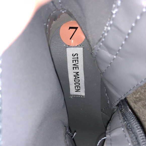 Steve Madden Velvet Boots - Blue/Gray Size 7 - Picture 5 of 5